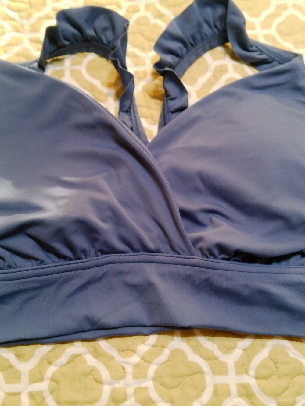 OFFLINE XL BLUE SWIM TOP GOOD CONDITION